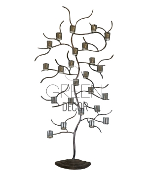 CANDELABRO A FORMA DI ALBERO